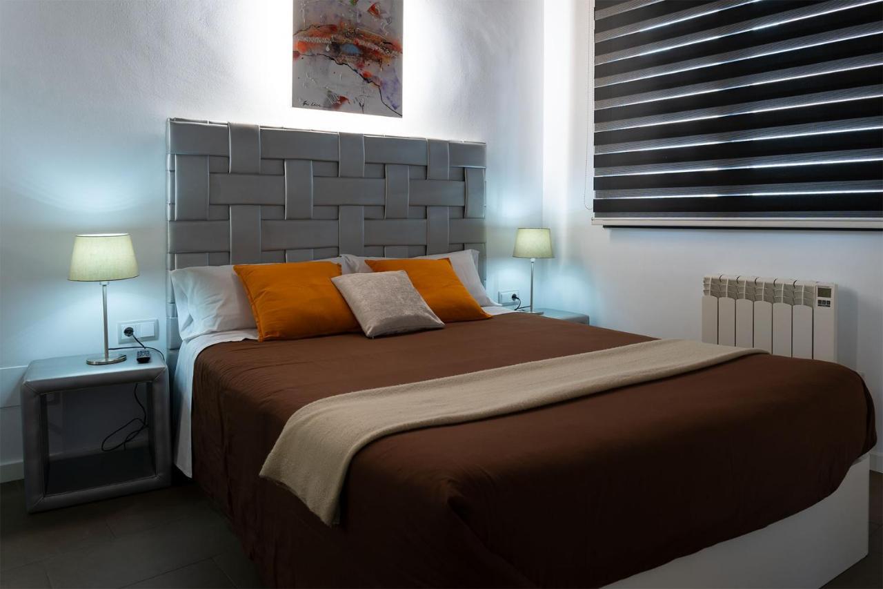 Apartaments Y Habitacions Entre Volcans Олот Екстериор снимка