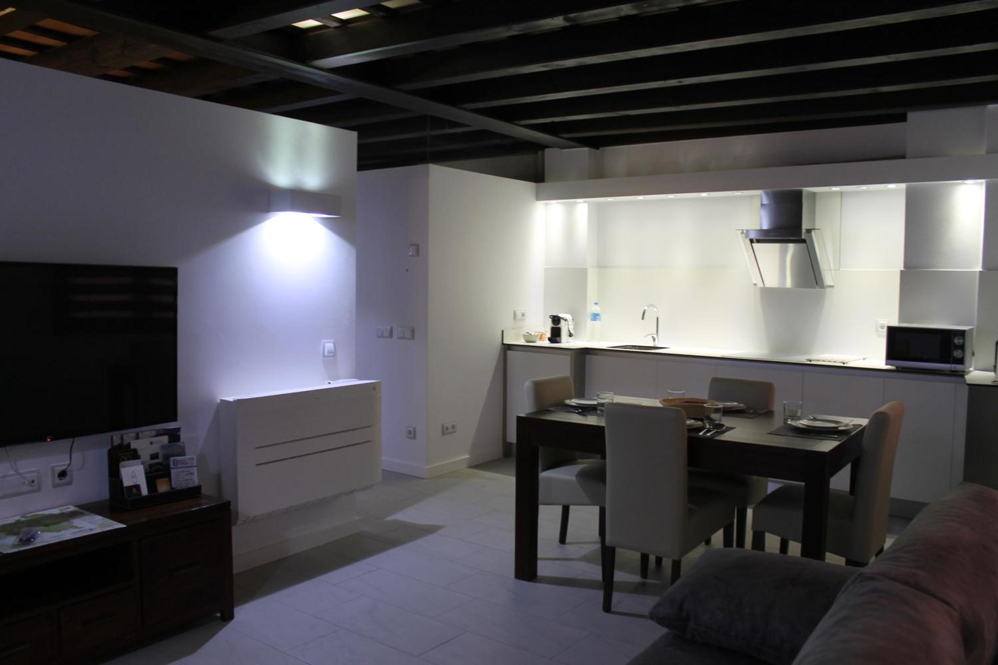 Apartaments Y Habitacions Entre Volcans Олот Екстериор снимка